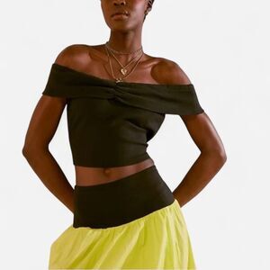 Free People “Cooler in Capri” Off-Shoulder Ruched Top Dark Femme Minimal small